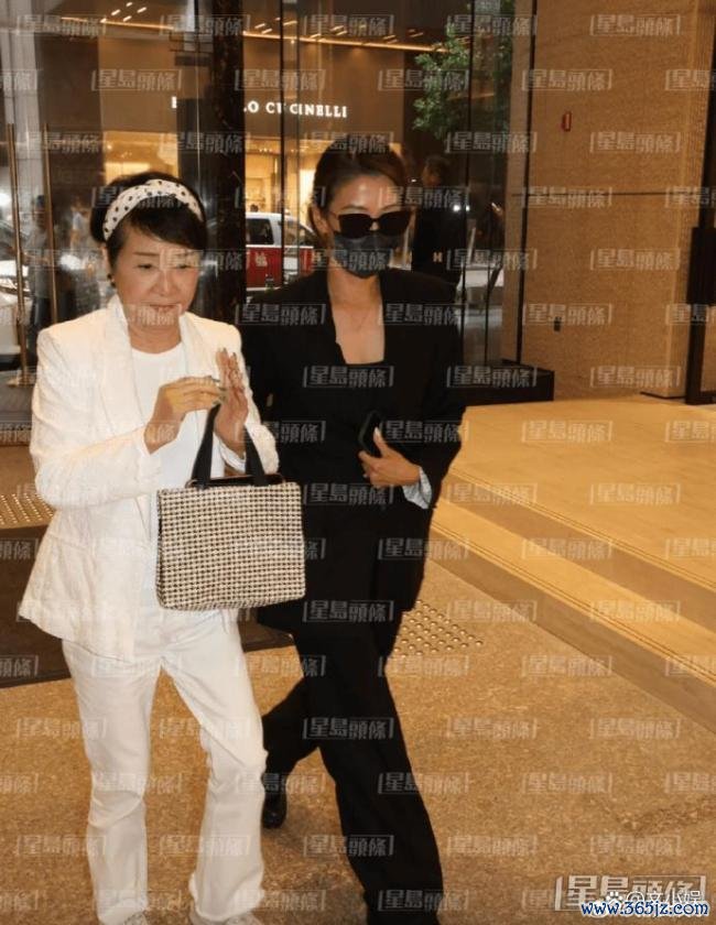 谢贤去世狄波拉首度开腔 哽咽回应葬礼安排